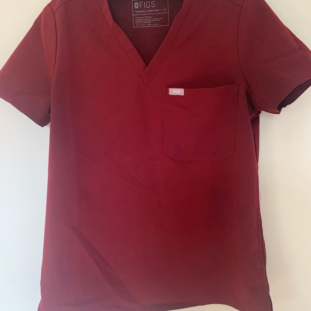 Burgundy FIGS Catarina top
